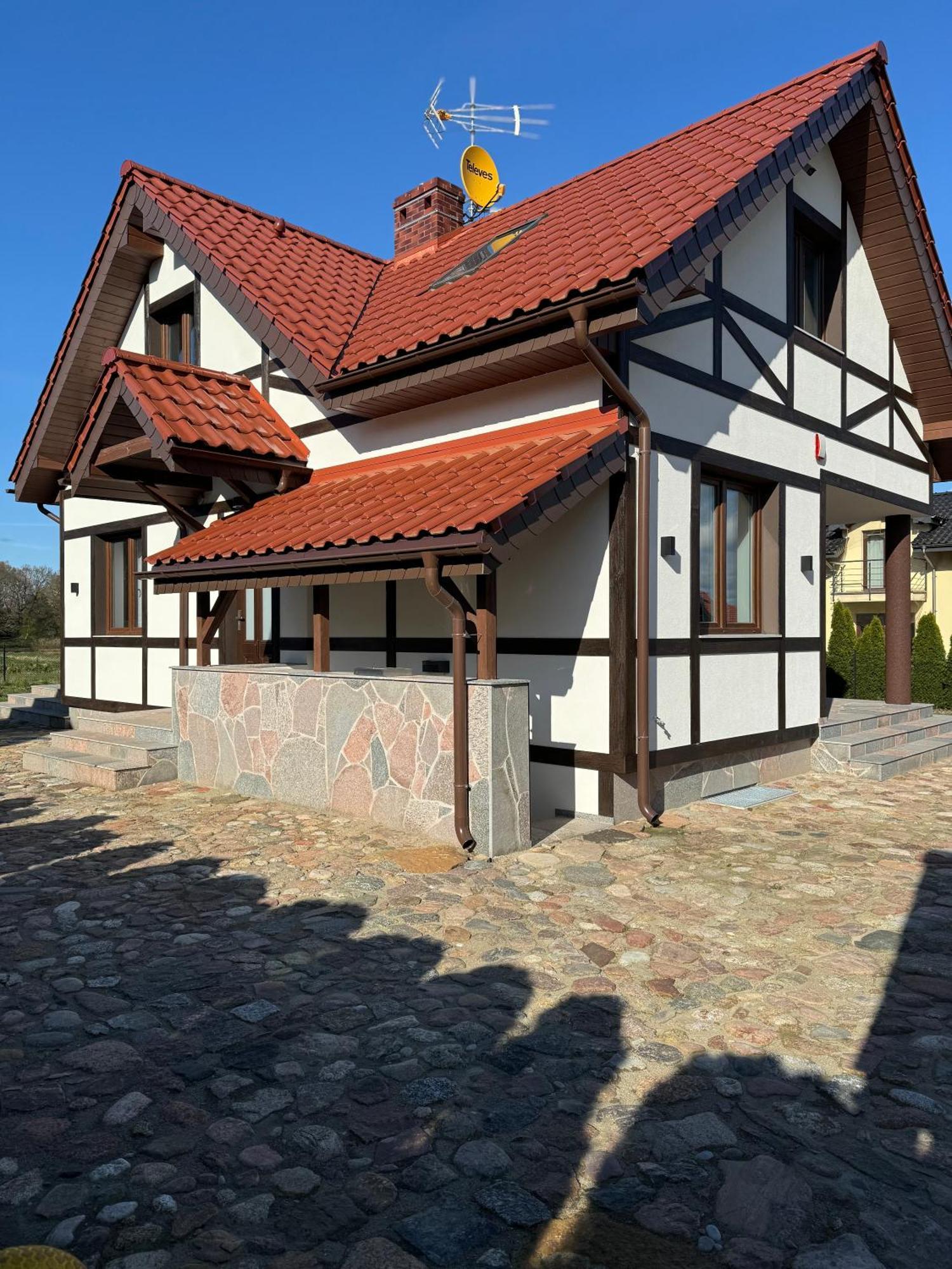 Amber House